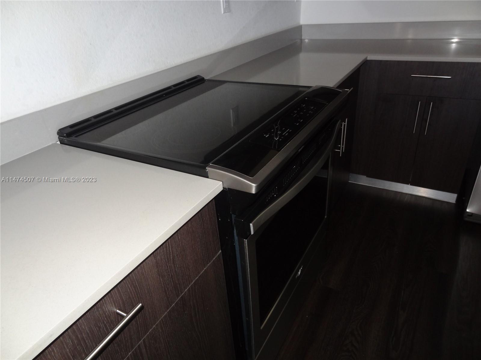 CENTURY PARK SOUTH - Residential Lease