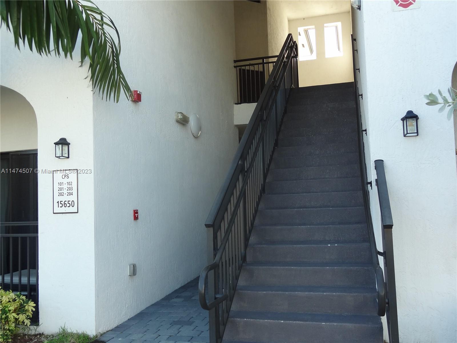 CENTURY PARK SOUTH - Residential Lease