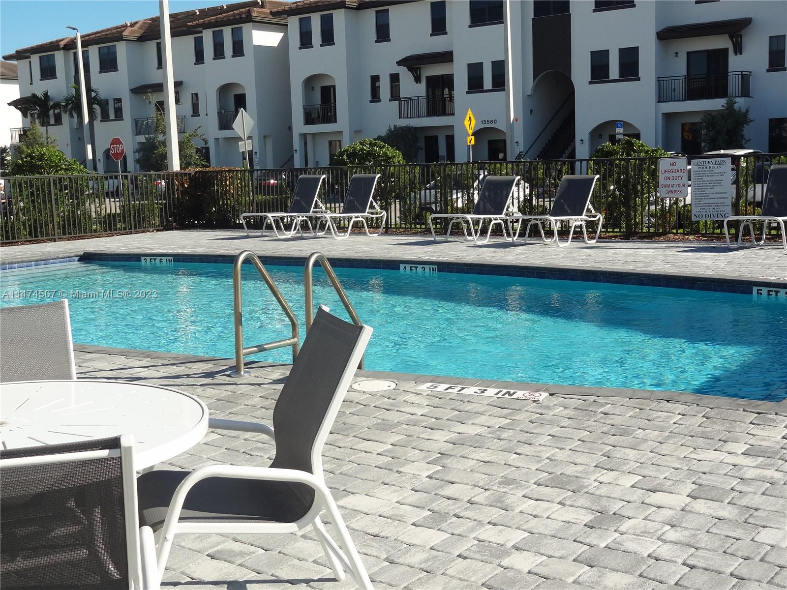 CENTURY PARK SOUTH - Residential Lease
