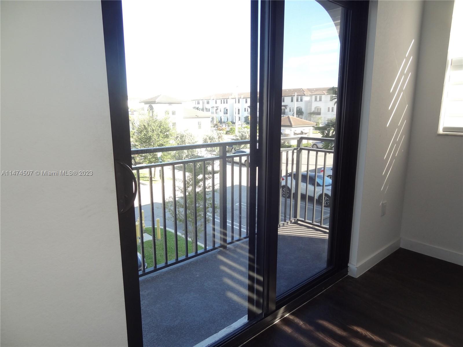 CENTURY PARK SOUTH - Residential Lease