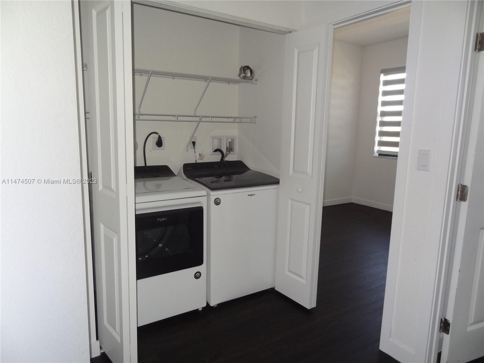 CENTURY PARK SOUTH - Residential Lease