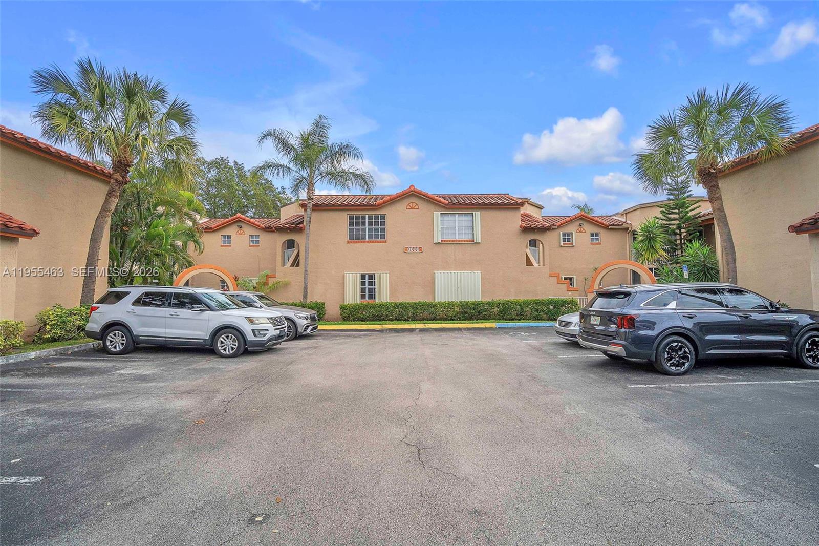 WINDMILL LAKES II CONDO - Residential