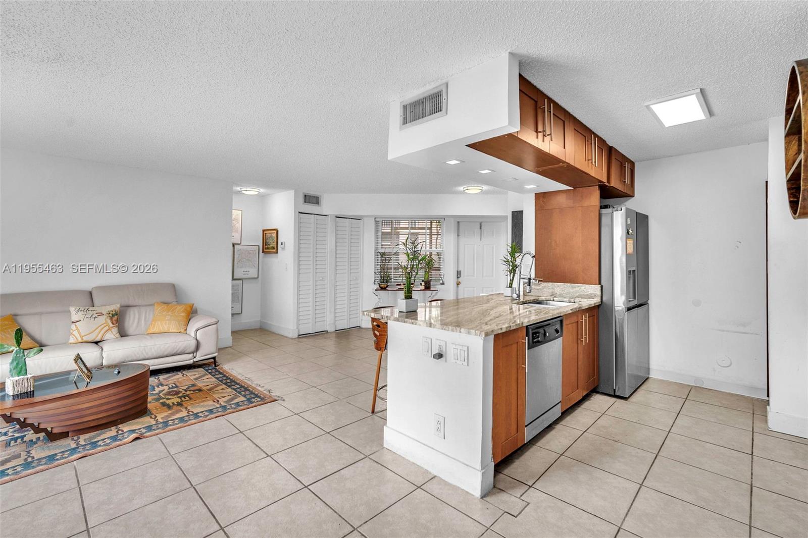 WINDMILL LAKES II CONDO - Residential