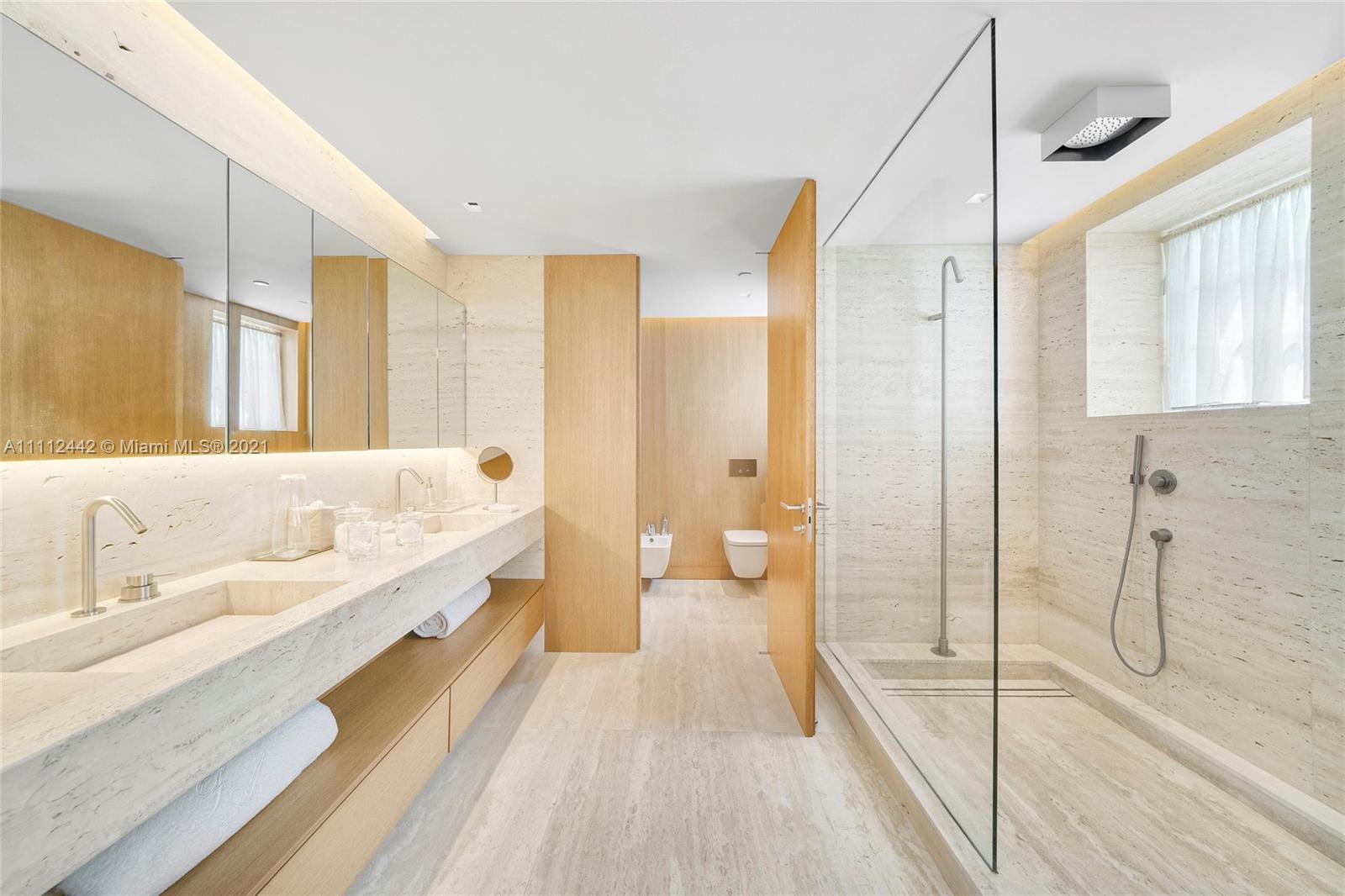 OCEANSIDE FISHER ISL COND - Residential