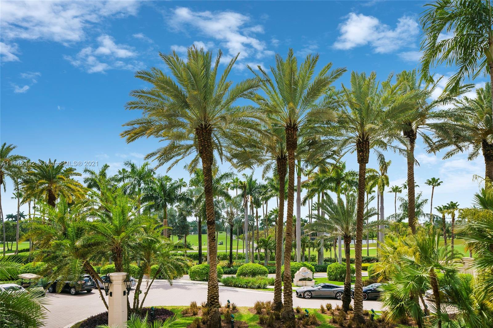 OCEANSIDE FISHER ISL COND - Residential