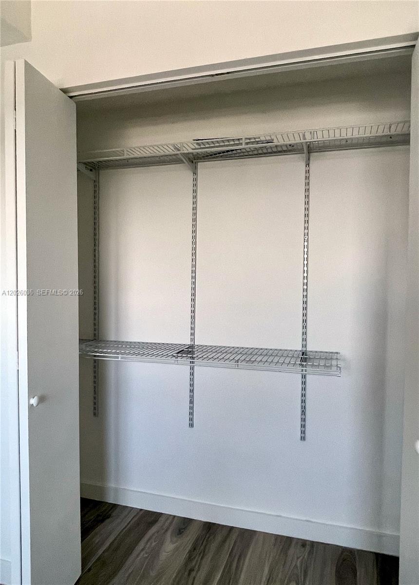 ICONBAY - Residential Lease