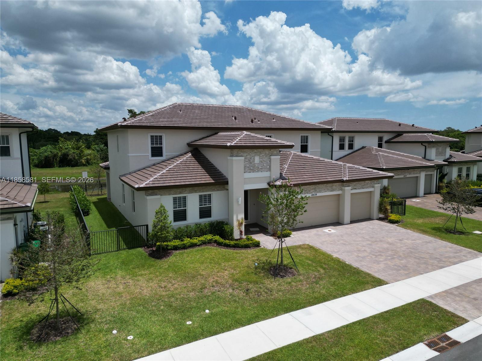 Crescent Ridge - Residential