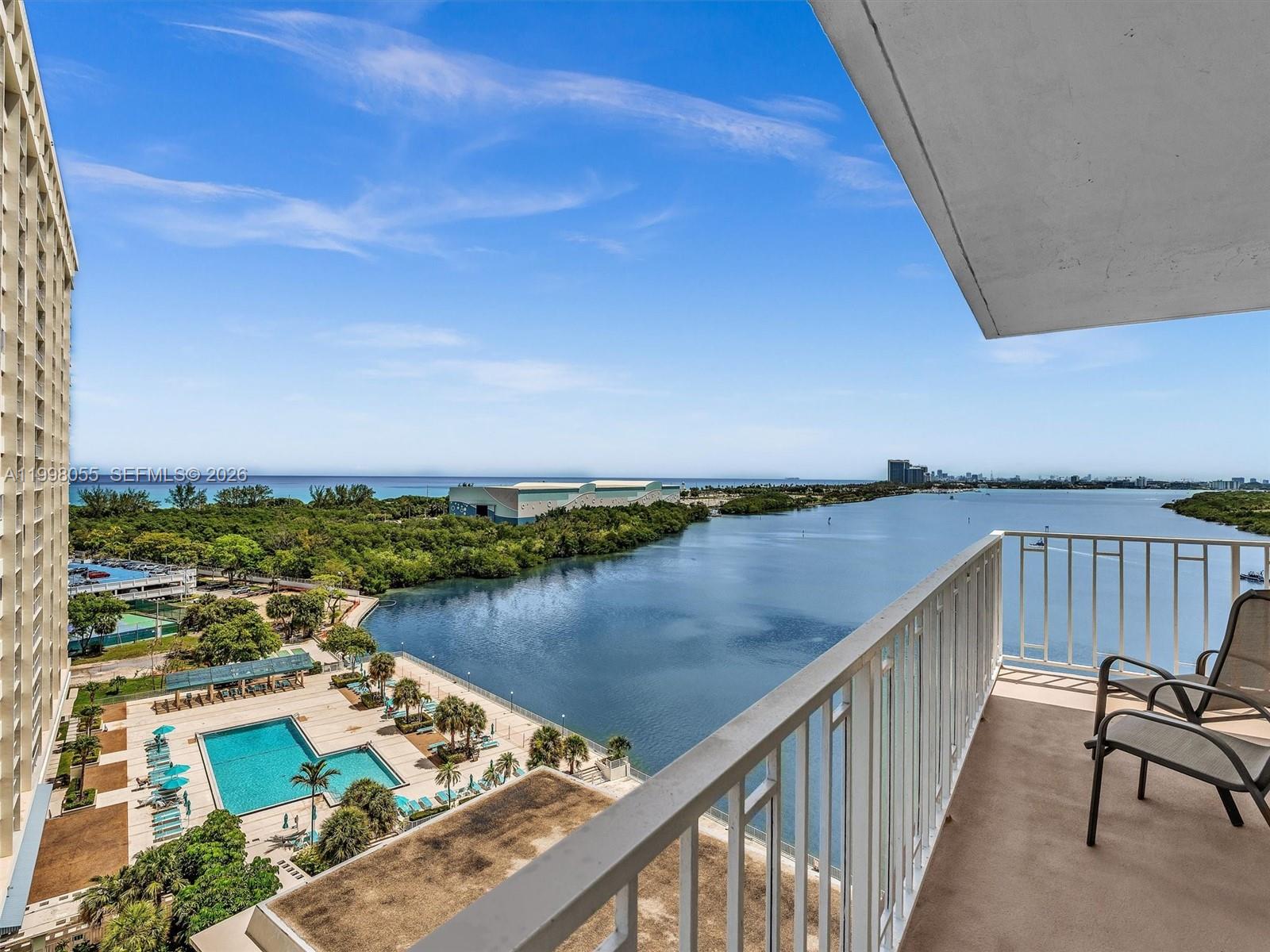 ARLEN HOUSE WEST CONDO - Residential