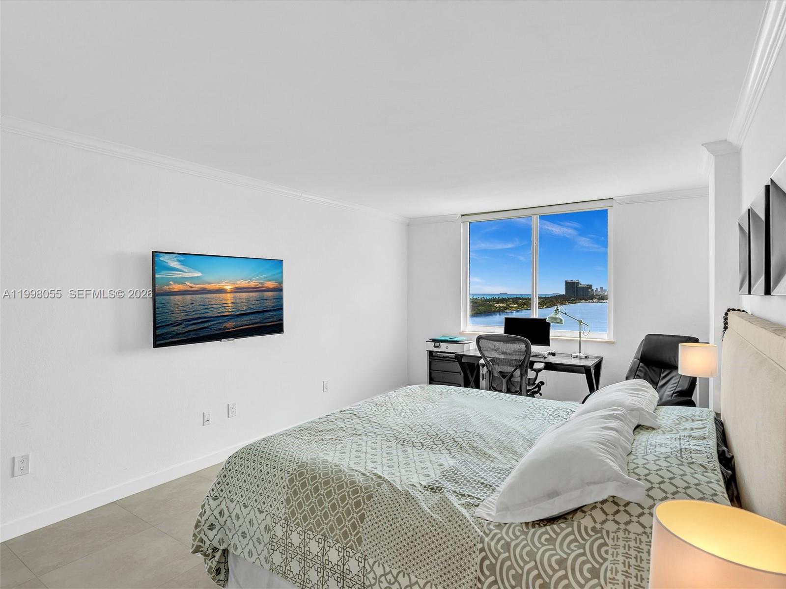 ARLEN HOUSE WEST CONDO - Residential