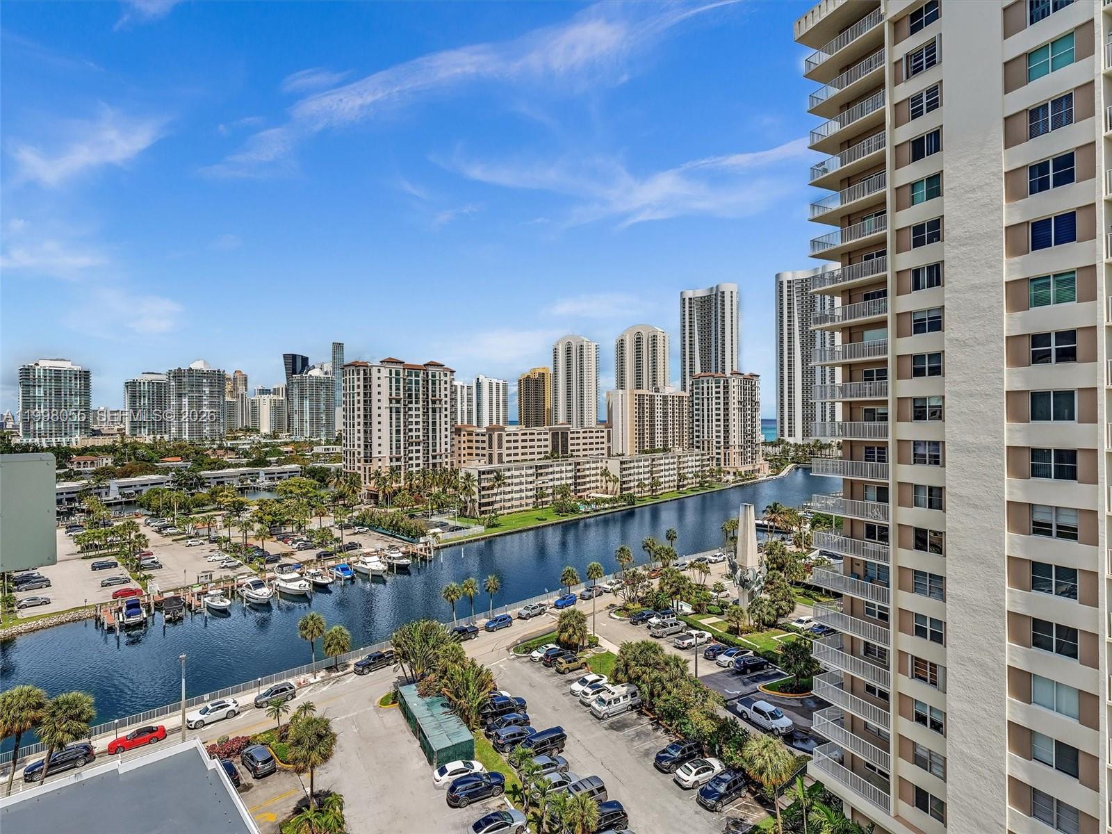 ARLEN HOUSE WEST CONDO - Residential