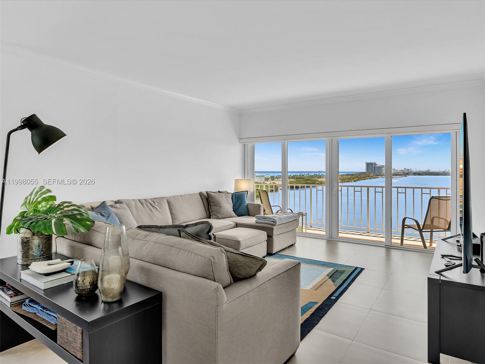 ARLEN HOUSE WEST CONDO - Residential