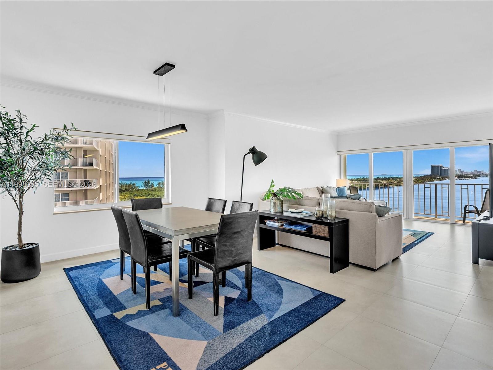 ARLEN HOUSE WEST CONDO - Residential
