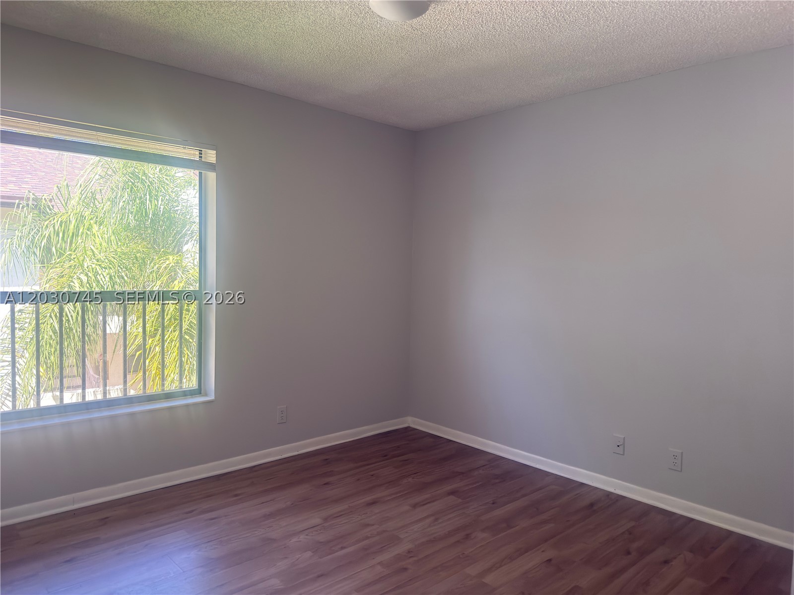 BAYWOOD VILLAGE I-A CONDO - Residential