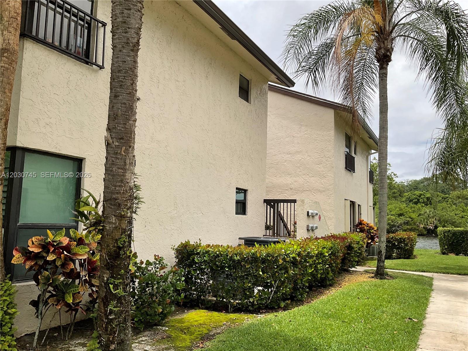 BAYWOOD VILLAGE I-A CONDO - Residential