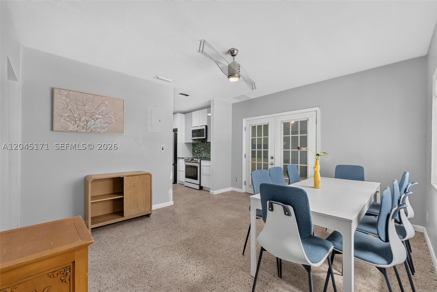 LAUDERDALE PARK 6-33 1/2 - Residential