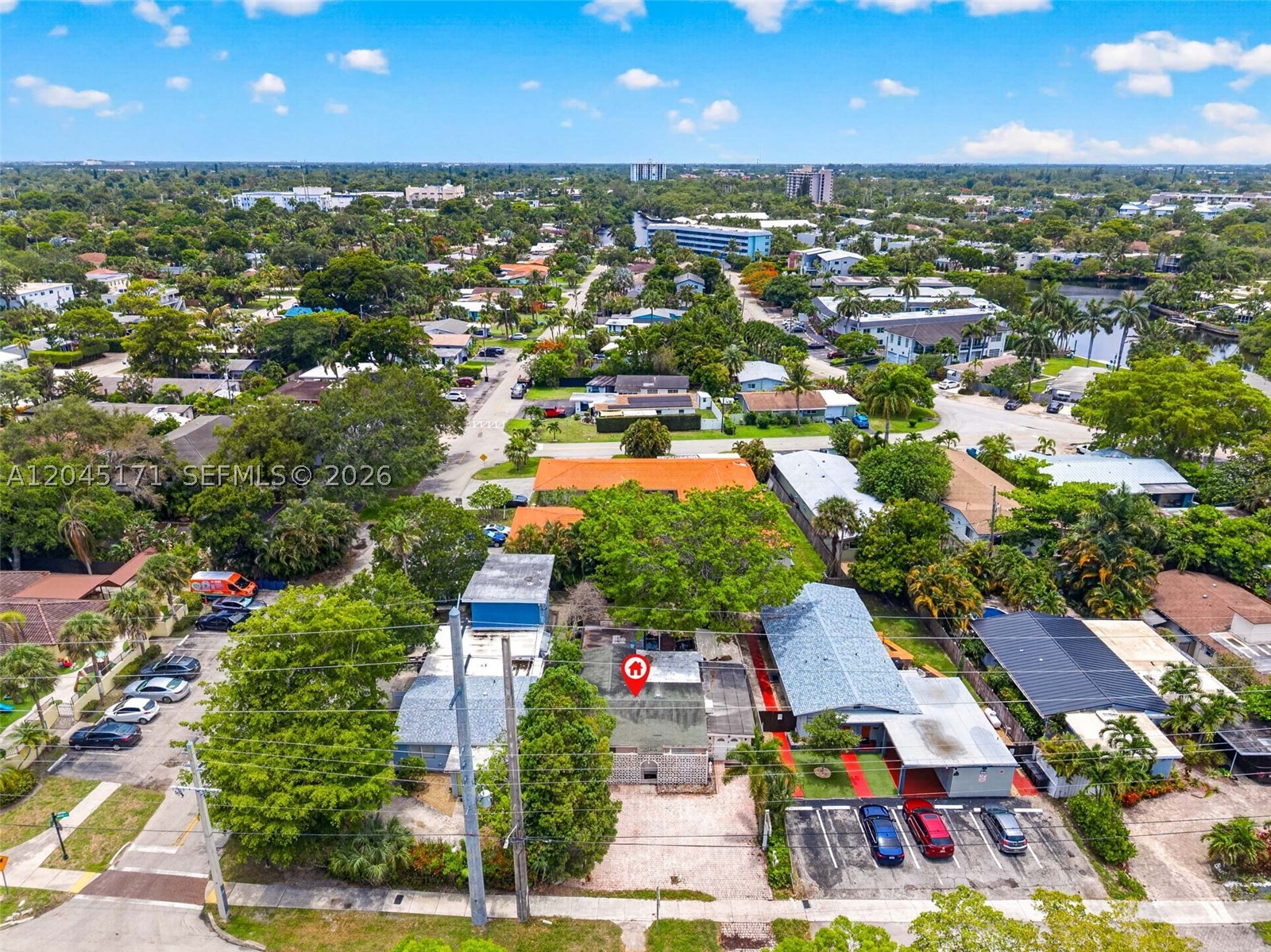 LAUDERDALE PARK 6-33 1/2 - Residential