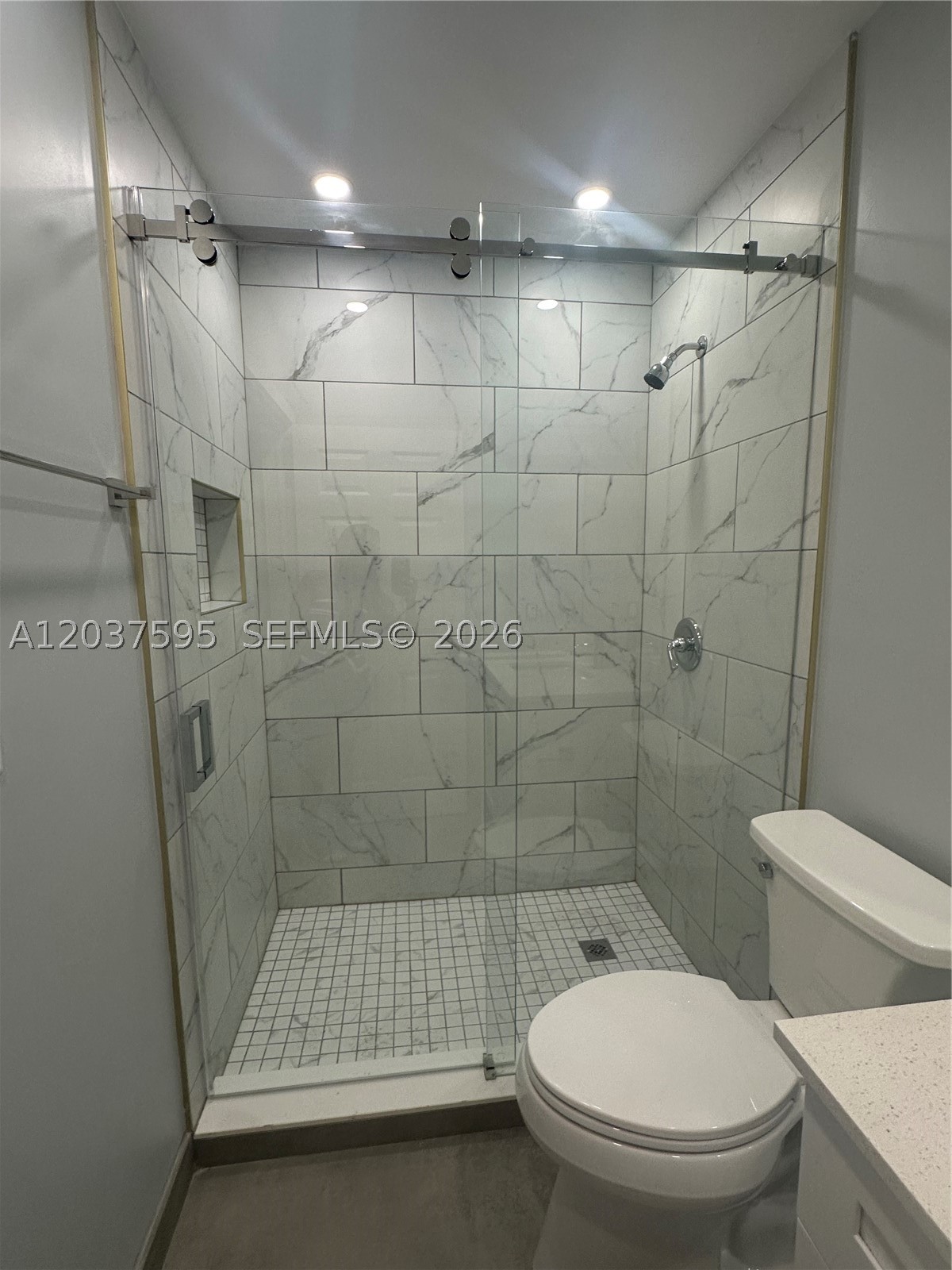 SOUTH ALLAPATTAH MANOR - Residential Lease