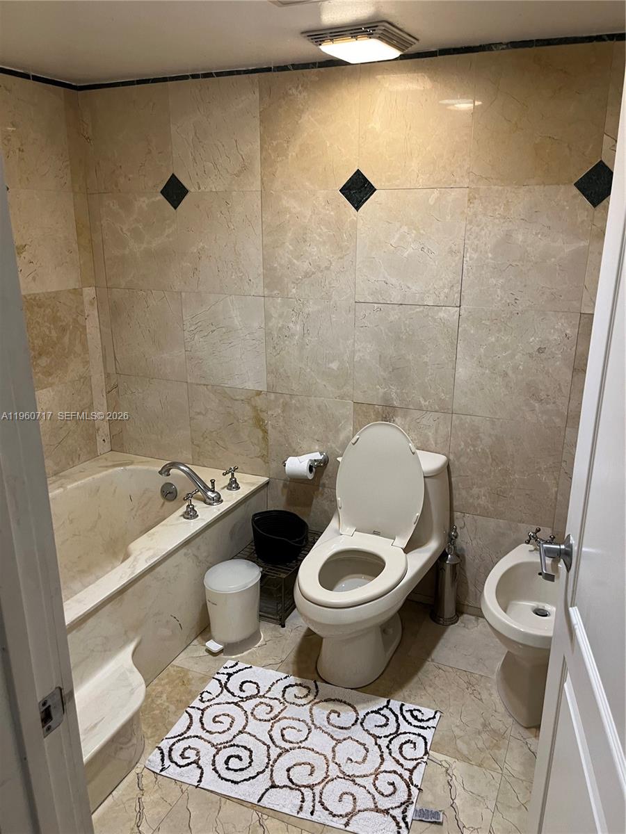 BRICKELL KEY ONE CONDO - Residential