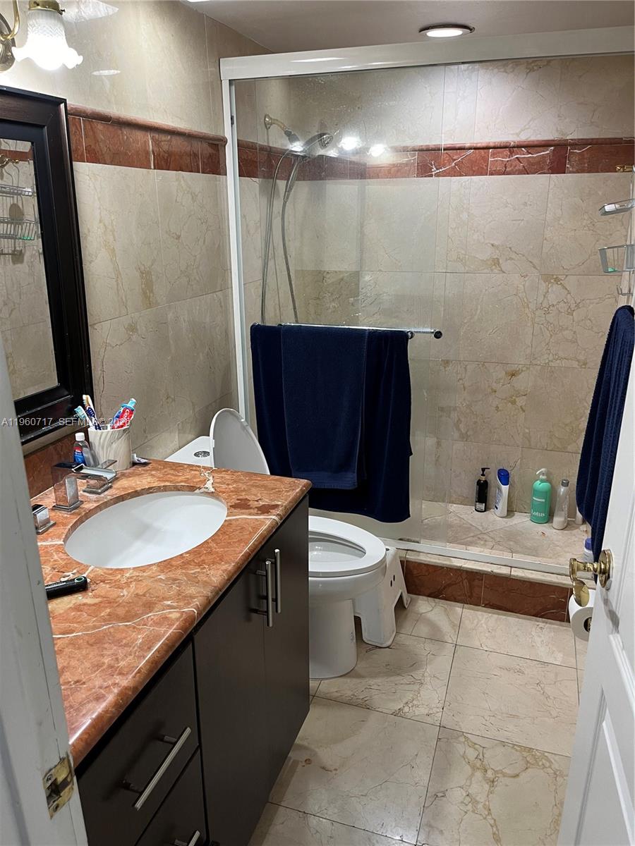 BRICKELL KEY ONE CONDO - Residential