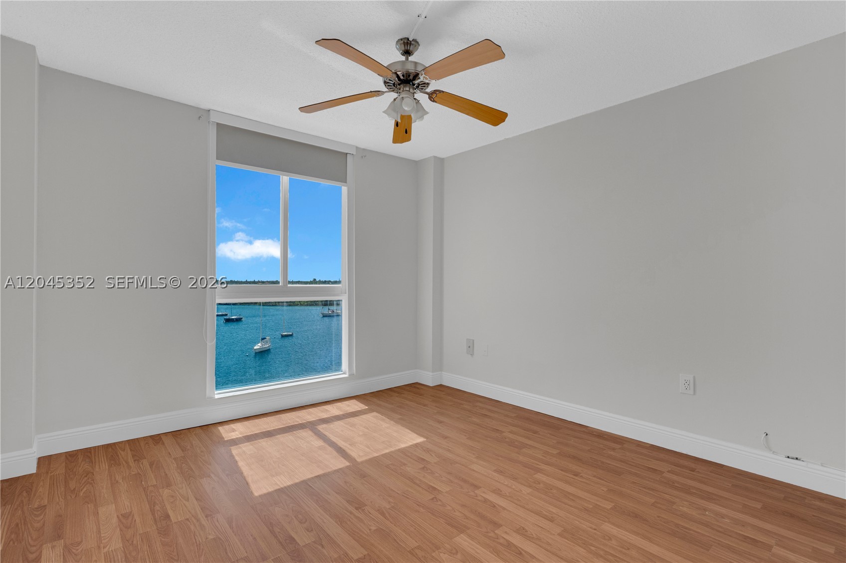 THE ISLANDER CLUB CONDO - Residential