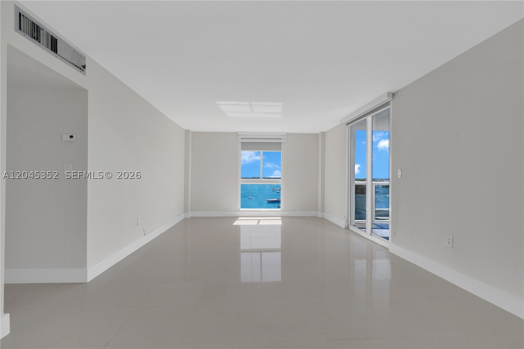 THE ISLANDER CLUB CONDO - Residential