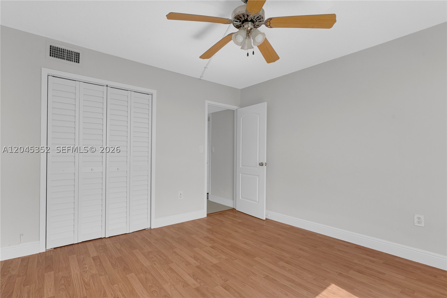 THE ISLANDER CLUB CONDO - Residential