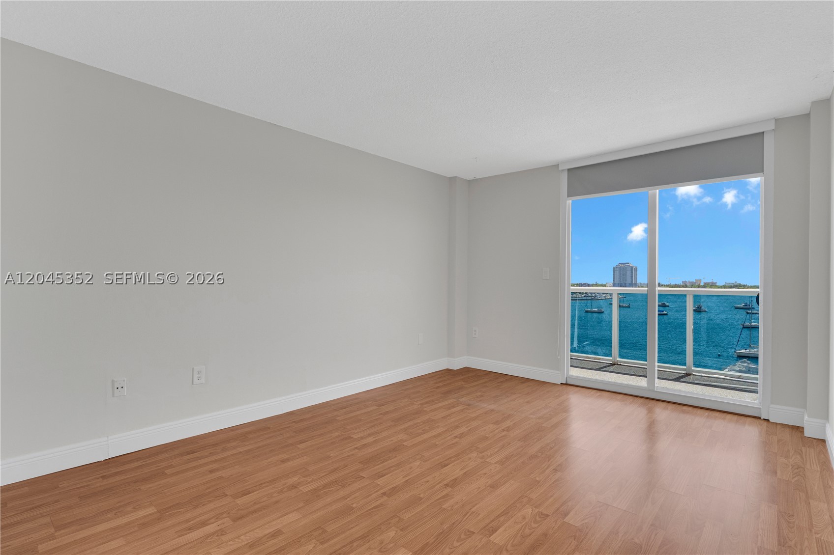THE ISLANDER CLUB CONDO - Residential