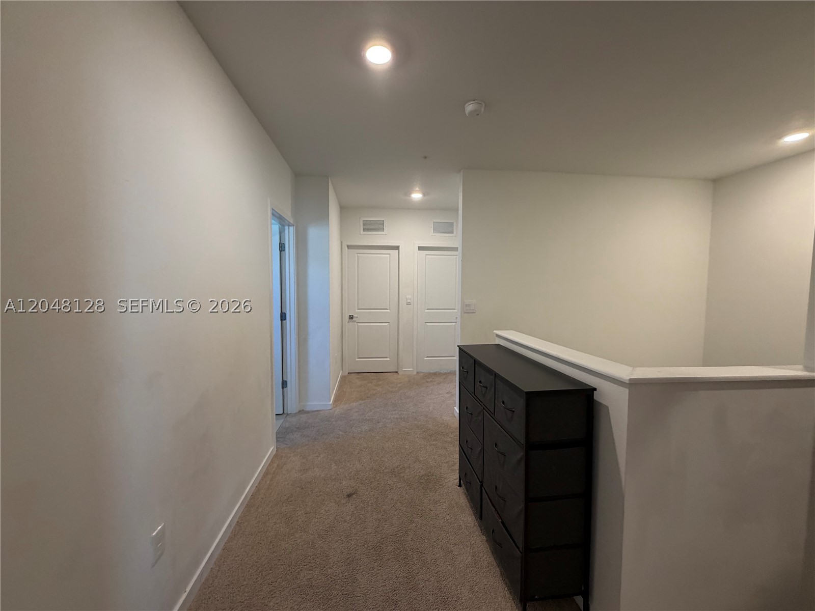 PARKER POINT TOWNHOUSE - Residential