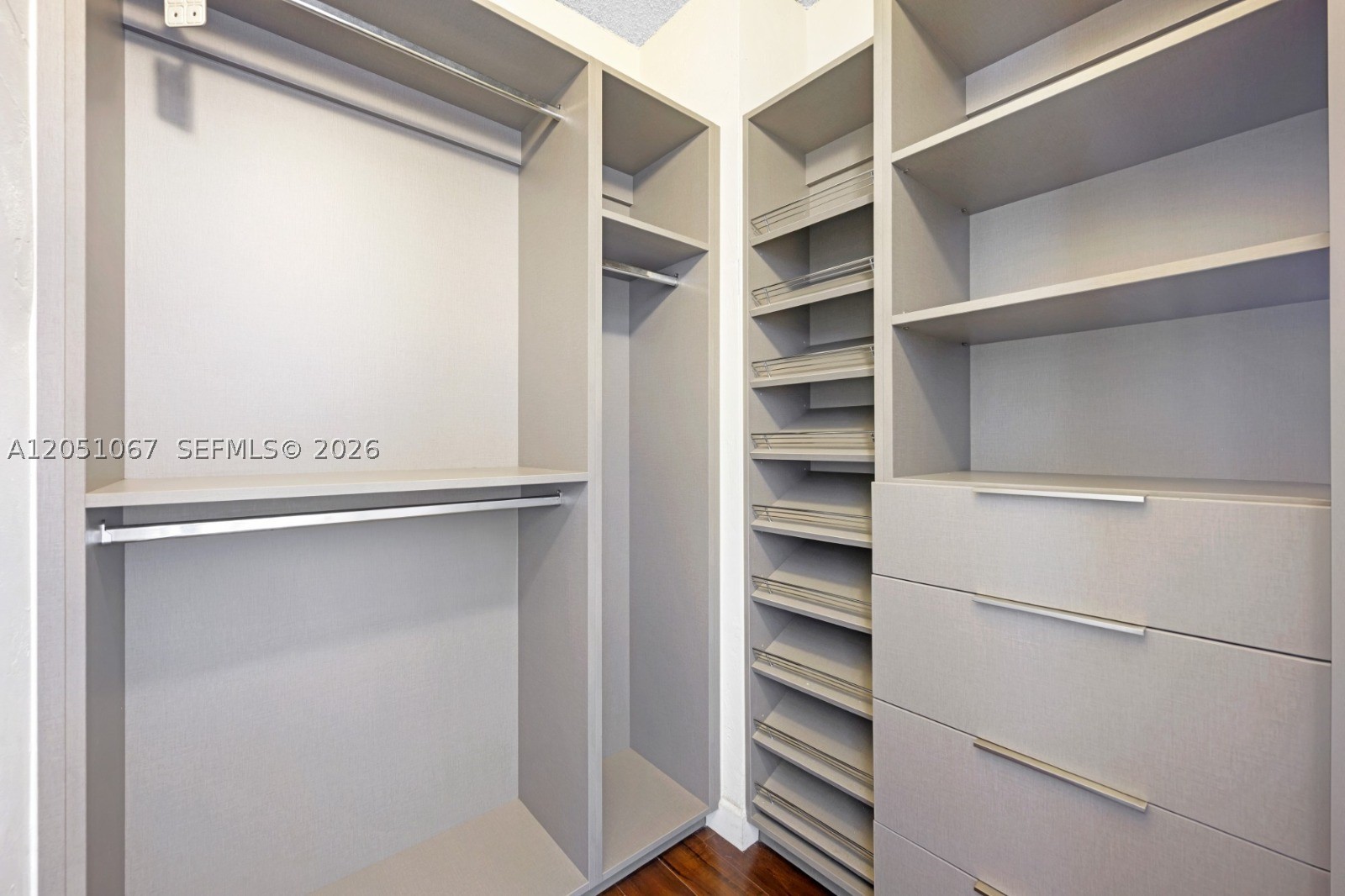 OCEANVIEW BUILDING B COND - Residential Lease