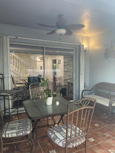 LA JOLLA WEST - Residential Lease