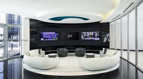PARAMOUNT MIAMI WORLDCENT - Residential