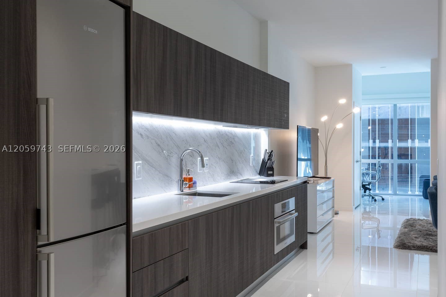 PARAMOUNT MIAMI WORLDCENT - Residential