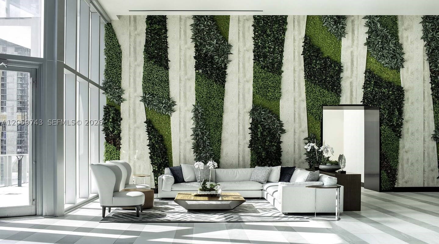 PARAMOUNT MIAMI WORLDCENT - Residential