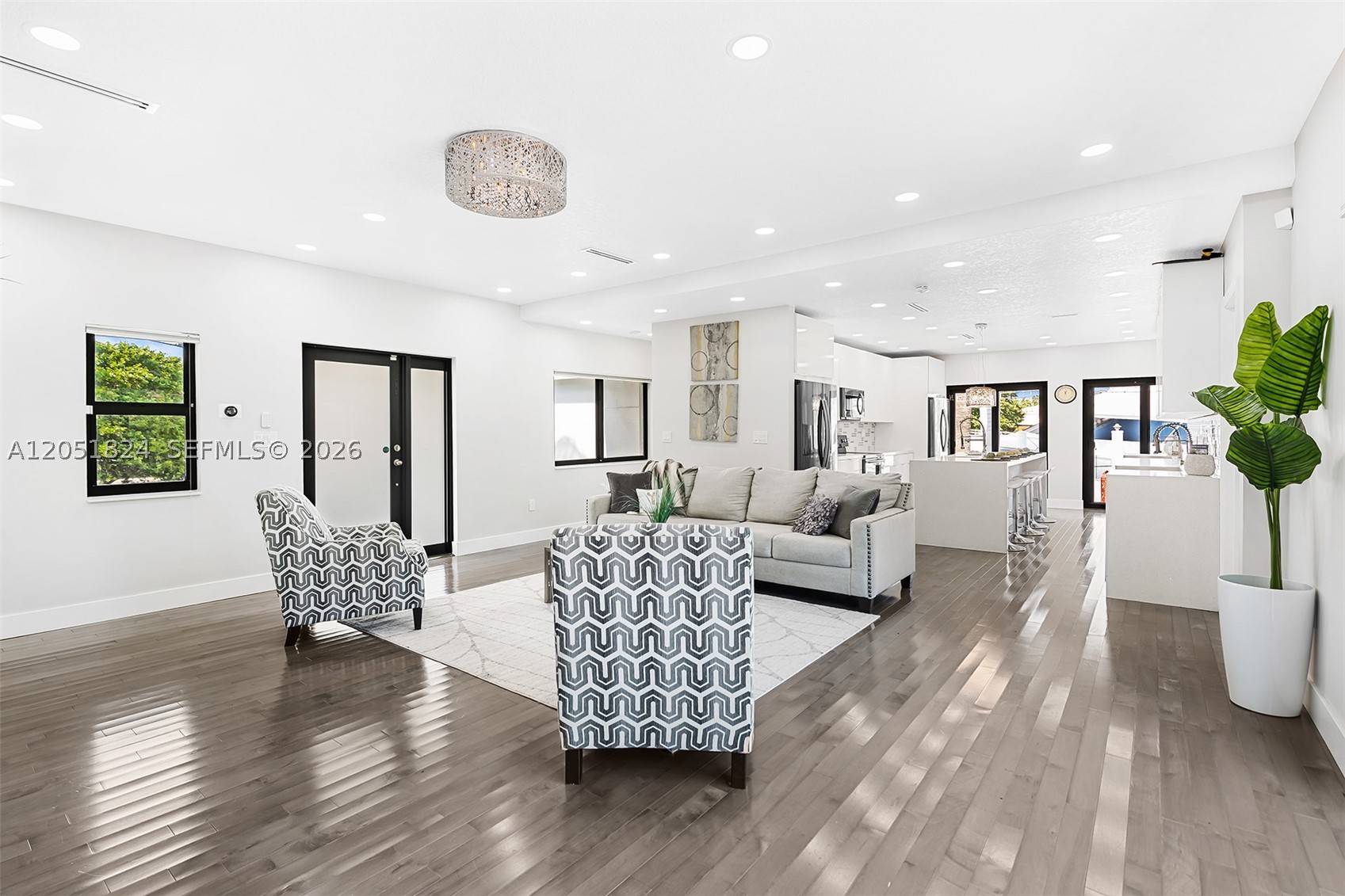 LAUDERDALE SHORES CORR PL - Residential Lease