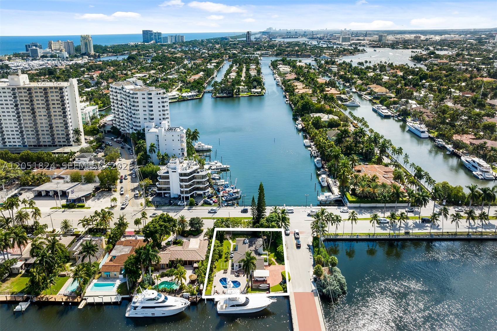 LAUDERDALE SHORES CORR PL - Residential Lease
