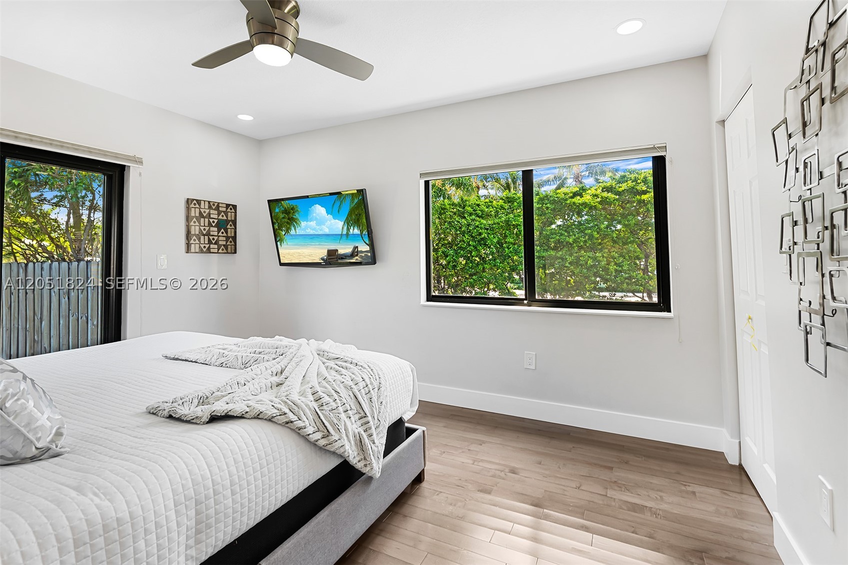 LAUDERDALE SHORES CORR PL - Residential Lease