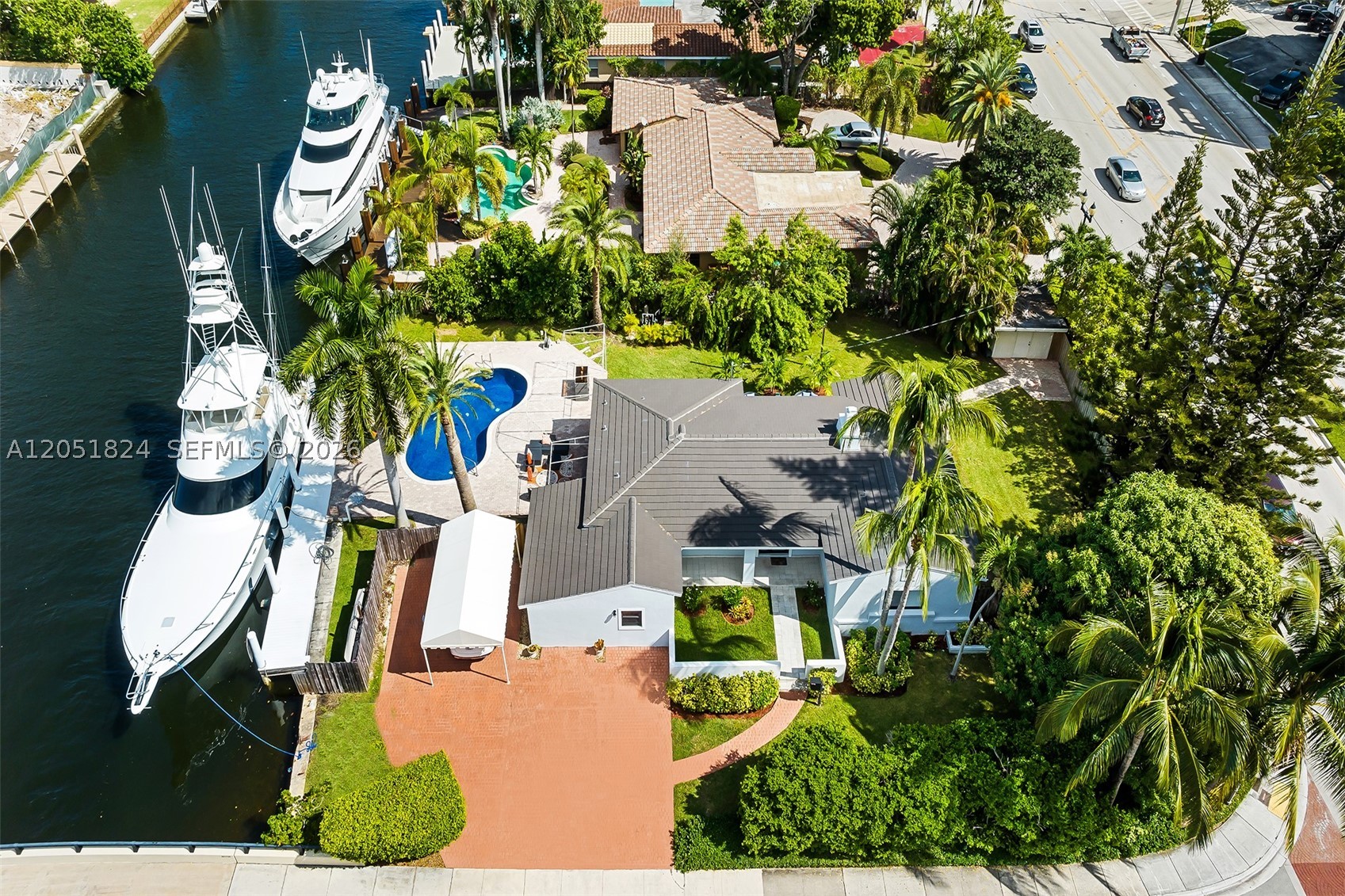 LAUDERDALE SHORES CORR PL - Residential Lease