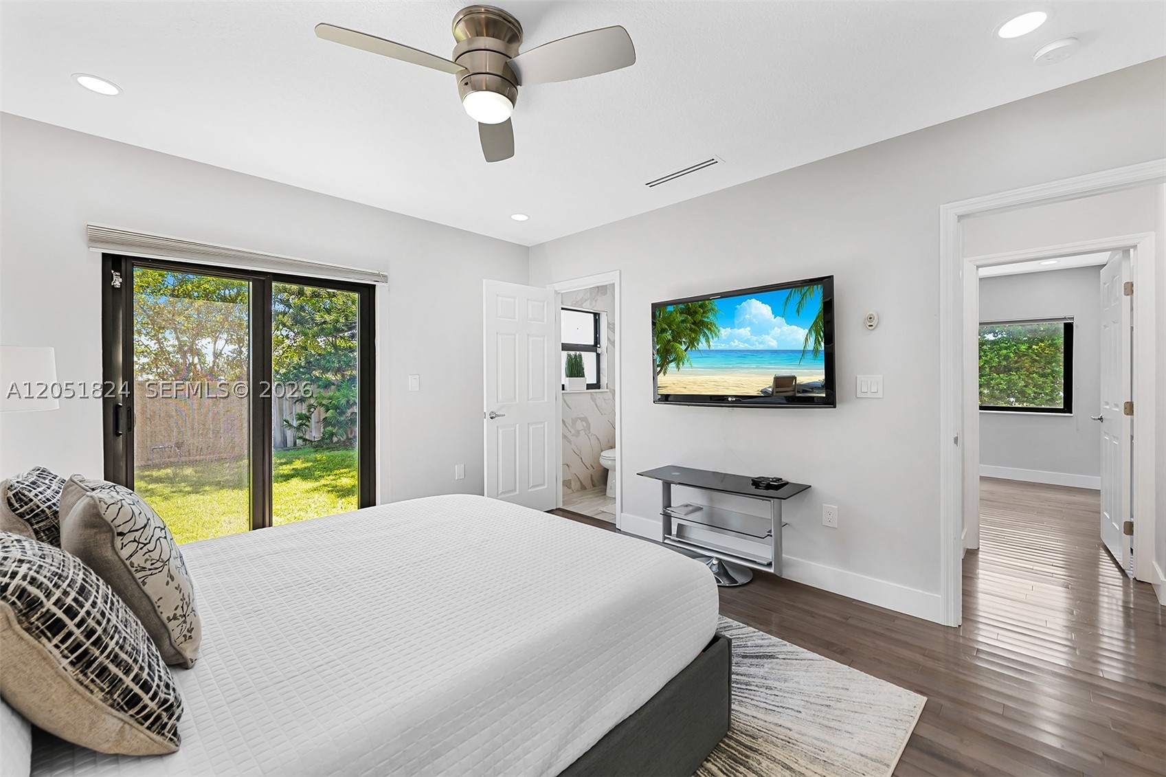 LAUDERDALE SHORES CORR PL - Residential Lease