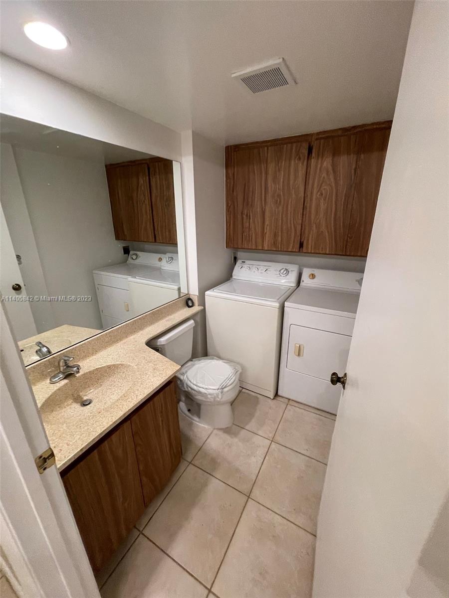 VILLAGE OF SANDALWOOD LAK - Residential