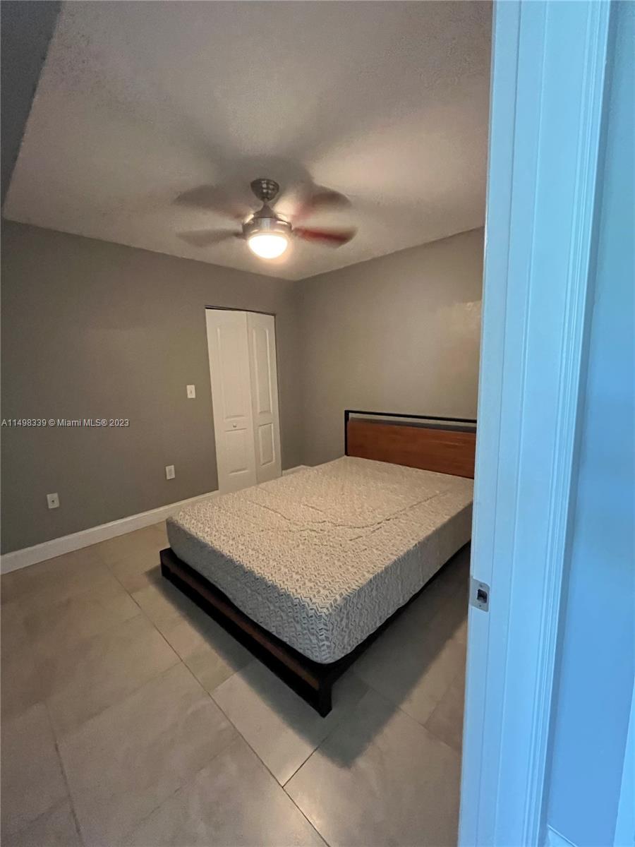 LAKEVIEW CLUB CONDO - Residential