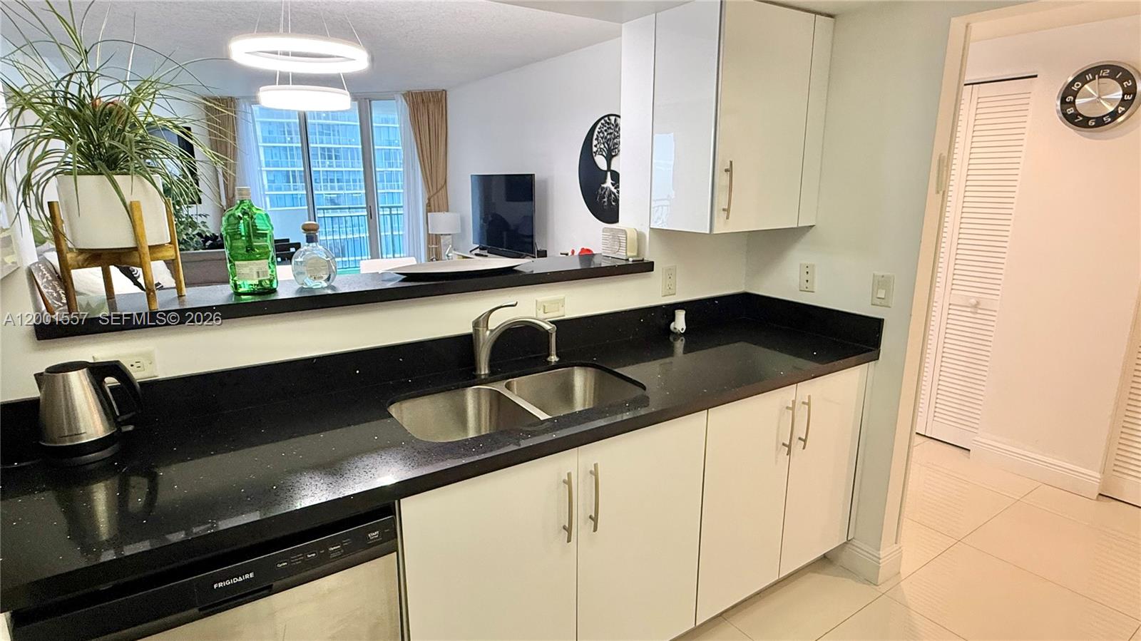 OCEAN POINT BEACH CLUB CO - Residential