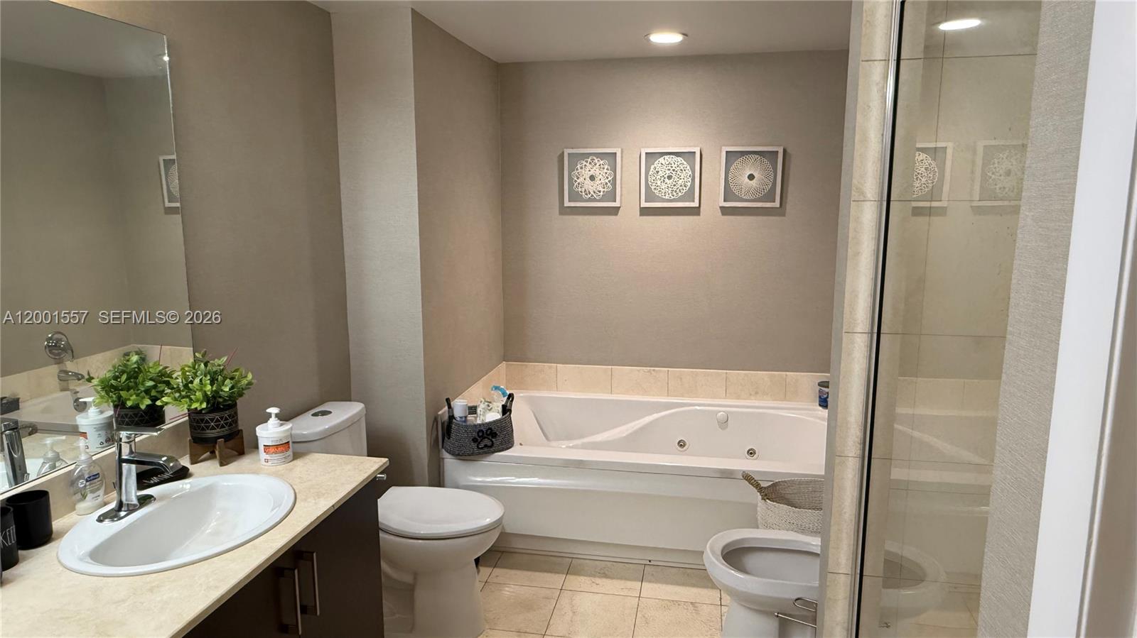 OCEAN POINT BEACH CLUB CO - Residential
