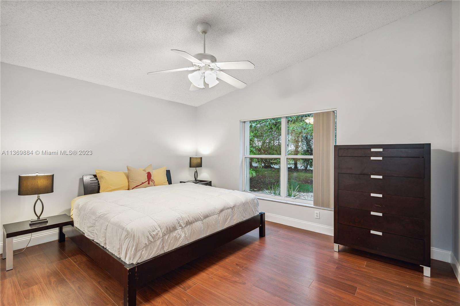 SILVER LAKES PHASE III - Residential