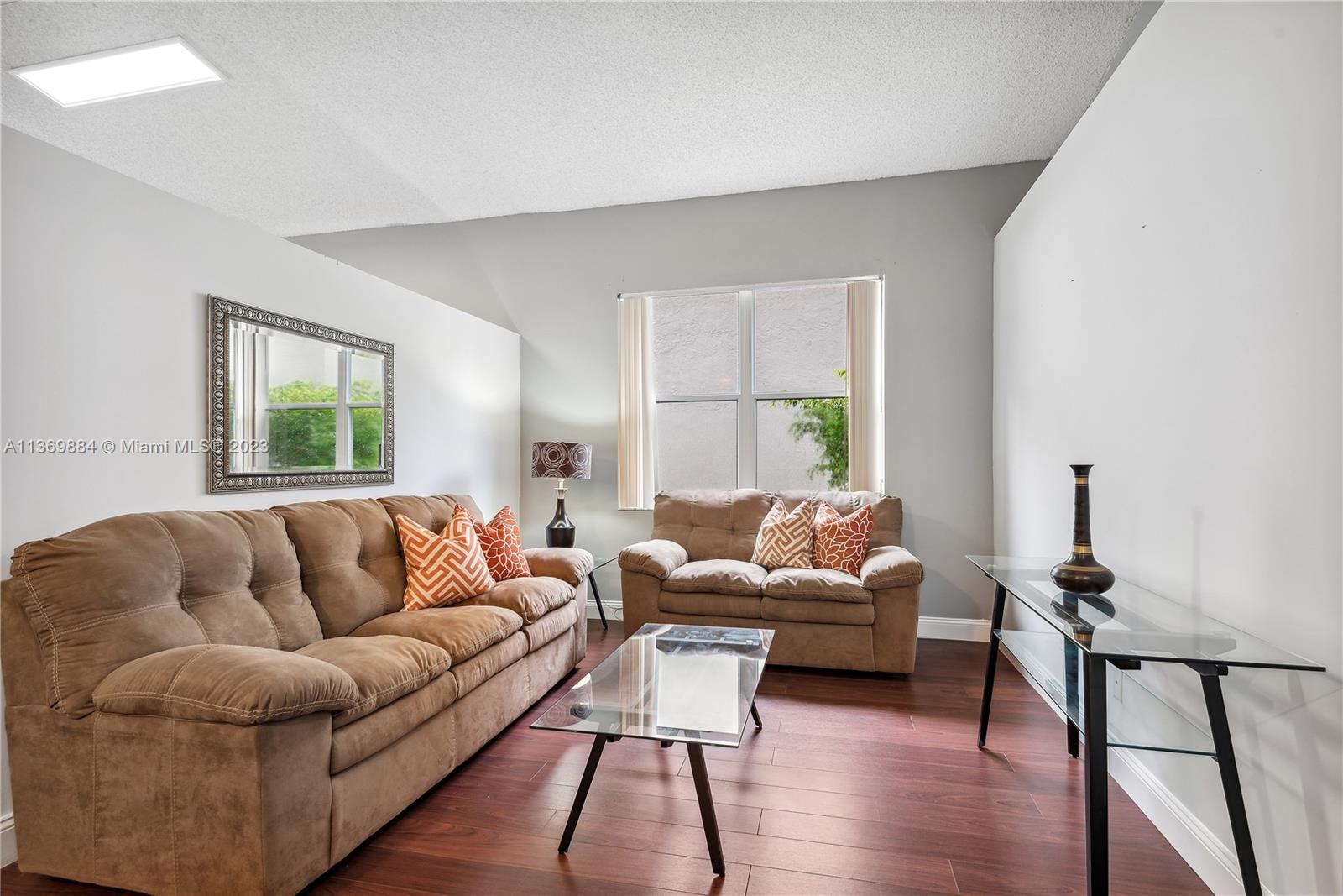 SILVER LAKES PHASE III - Residential