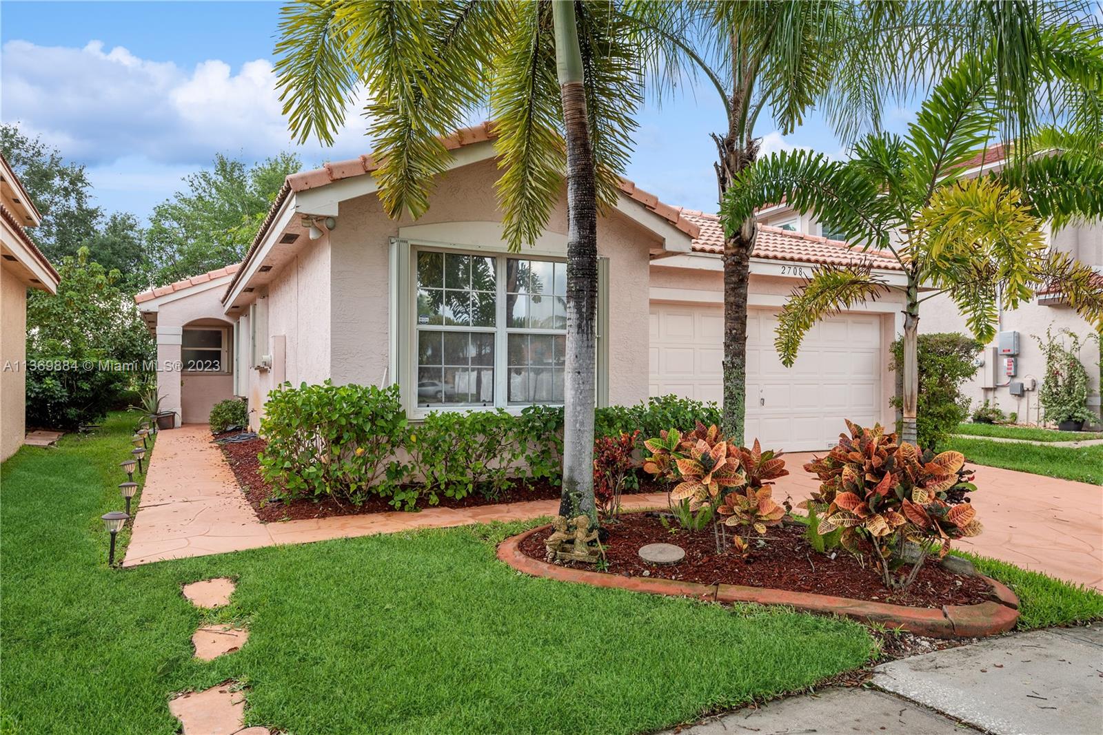 SILVER LAKES PHASE III - Residential