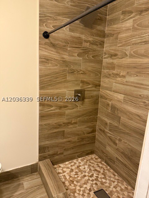 HOLLYWOOD ACRES - Residential Income