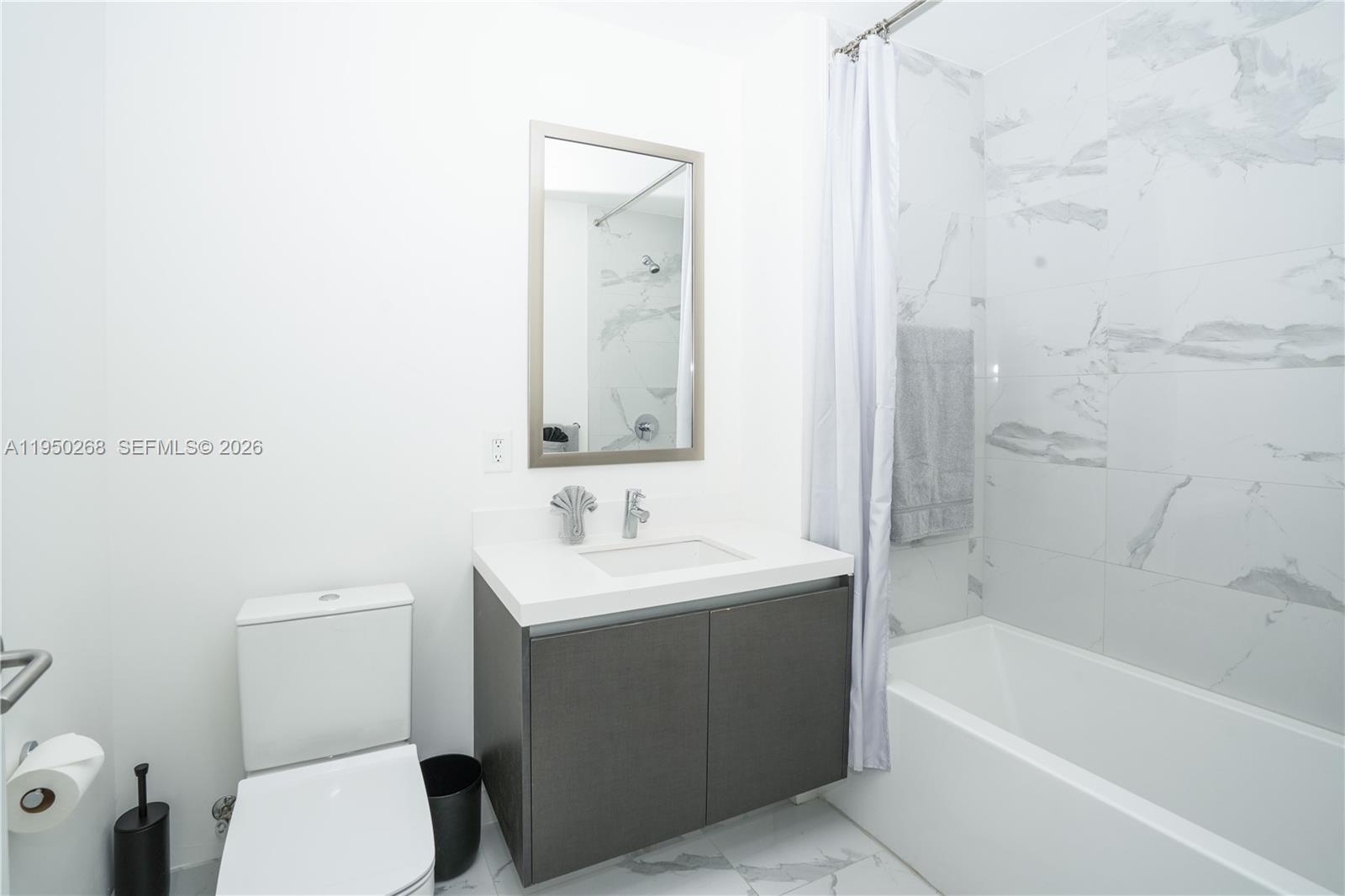 PARAMOUNT MIAMI WORLDCENT - Residential