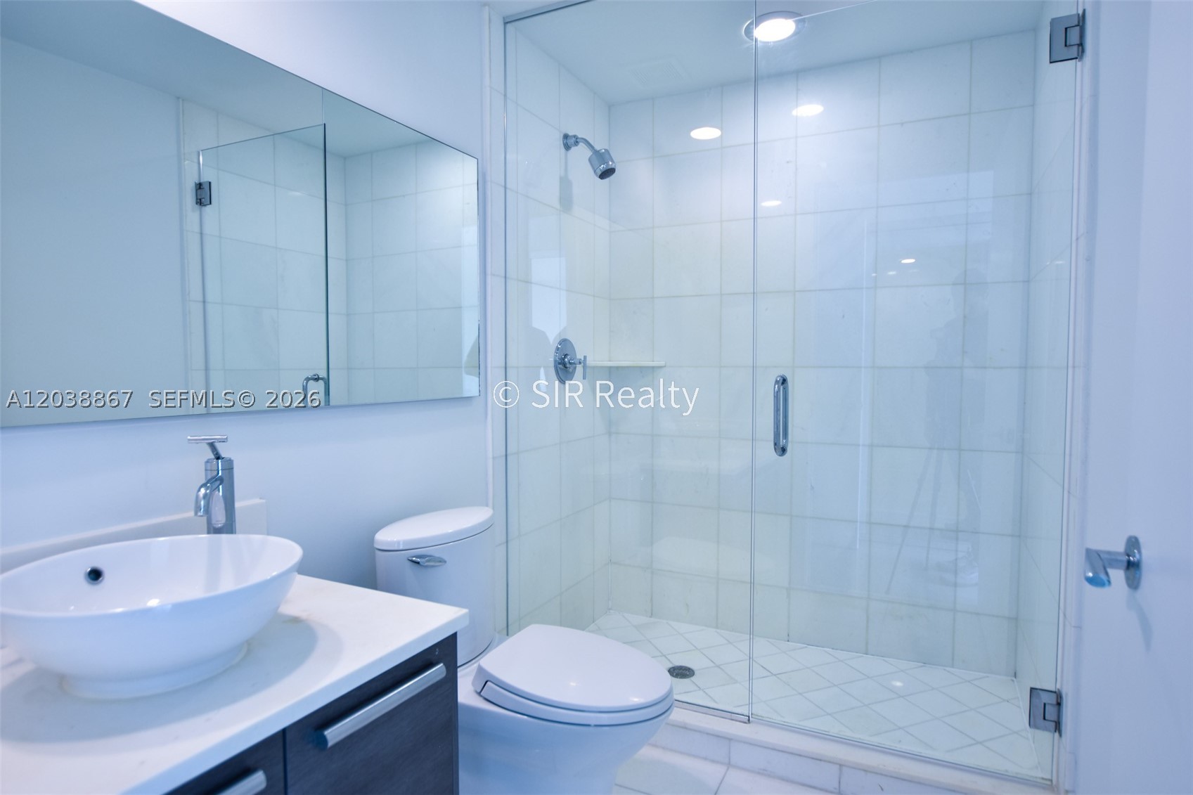 ARTECH RESIDENCES AT AVEN - Residential