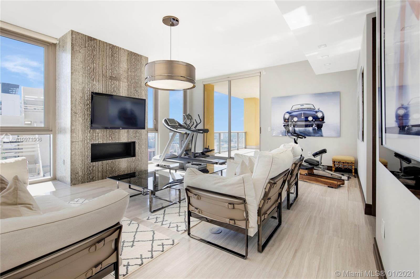 17749 COLLINS AVENUE COND - Residential