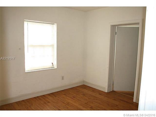 EDISON HEIGHTS SEC B - Residential Lease